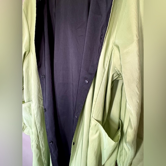EUC Long Rain Hooded Jacket Reversible Black & Lime Green Coat - Women’s XL XXL - Picture 11 of 13